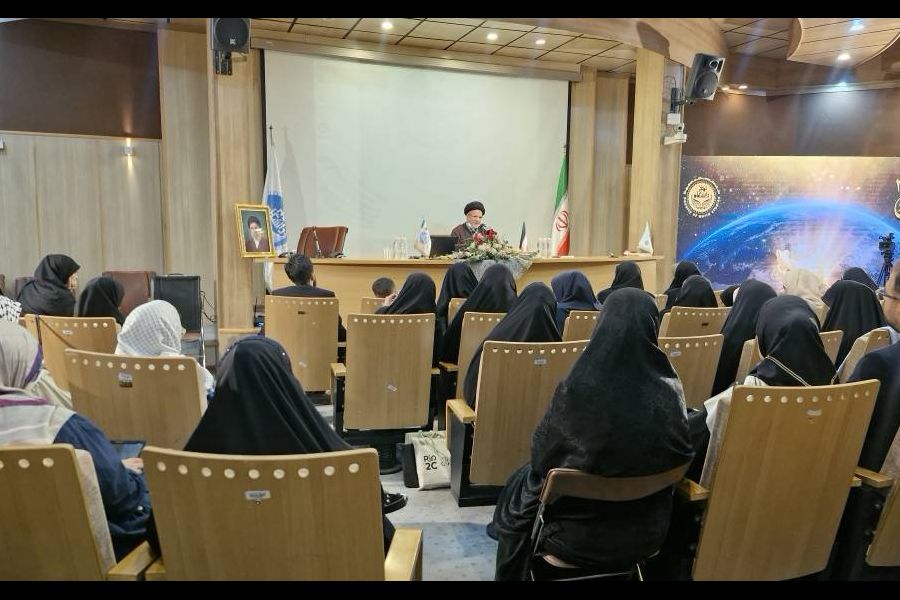 دانشکده مطالعات جهان دومین همایش ملی آقای نادر (سالگرد چهارم در دانشگاه تهران)